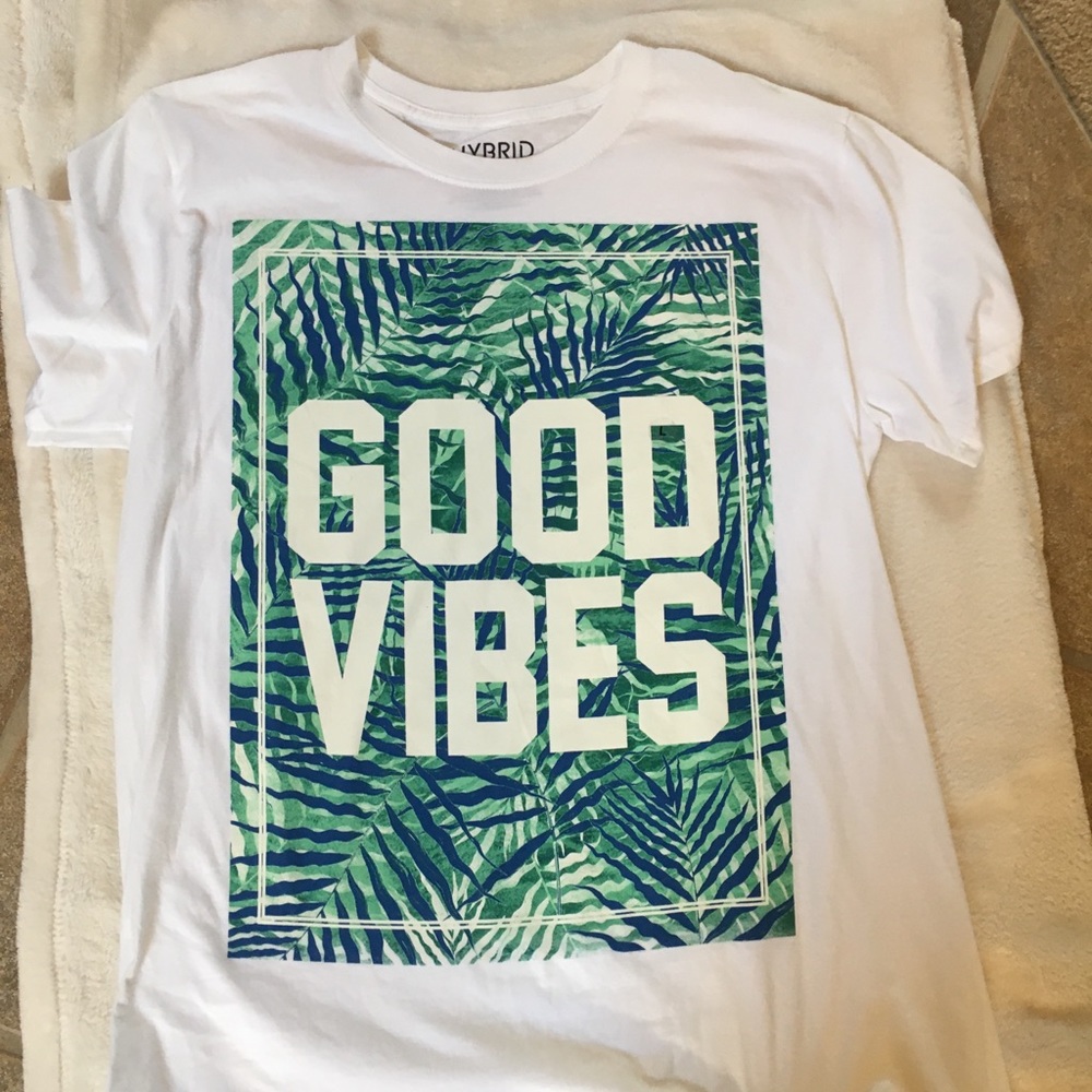 New hybrid men’s tshirt large